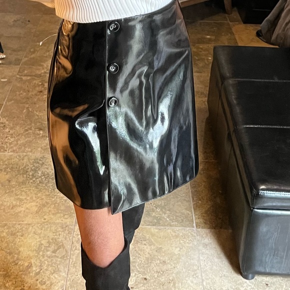 Lulu’s Black Patient Leather Faux Wrap Mini Skirt Sz S - Picture 2 of 16